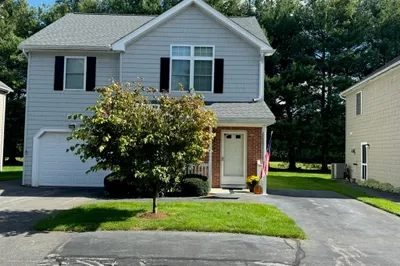 19 Fairway Drive #19 1
