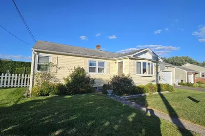 38 Cora Ave 1