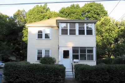 9-11 Glenmore Terrace #9