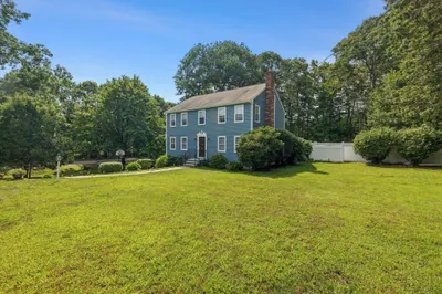 4 Blueberry Lane 1