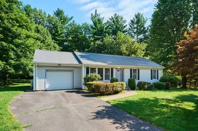 22 Gunn Rd Ext 1