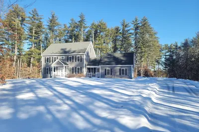 359 Main St 1