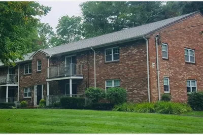 20 Kingswood Dr #f4 1
