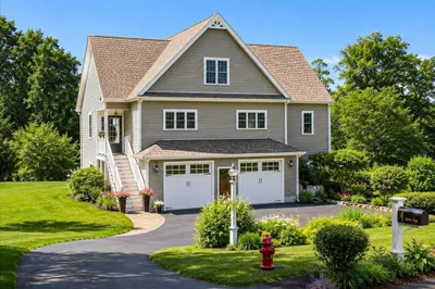6 Heron Rd 1