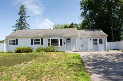 18 Brookfield Ter 1