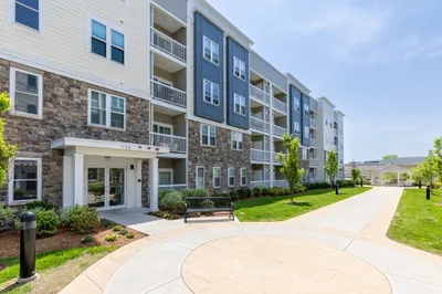 130 University Ave #1306 1