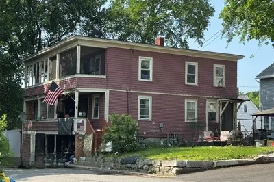 11-13 Bridle Path