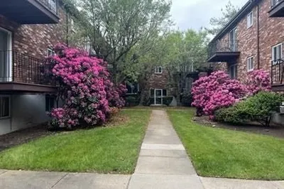 21 Westgate Rd #1