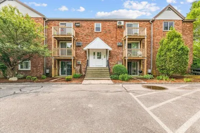 92 Sandwich Rd #11 1