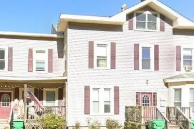 138 Water St #2-R