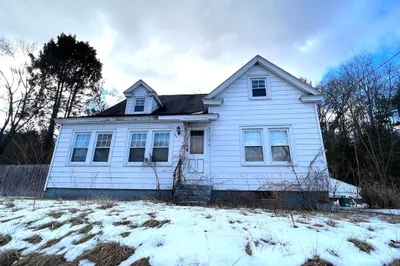 4415 High Street 1