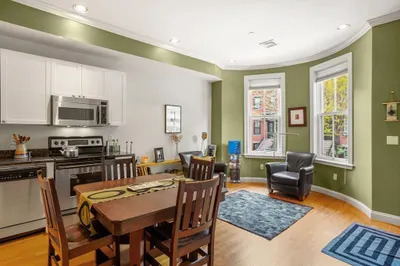 84 East Brookline Street #4