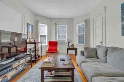 5-6 Hollis Park #5 1