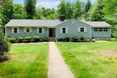 21 Hillside Road 1