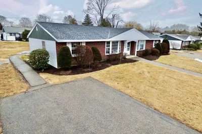 227 Colonel Bell Dr #227