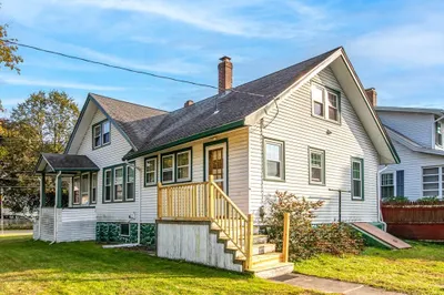 222 Vernon Street 1