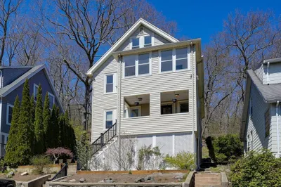 48 Alpine Street #2