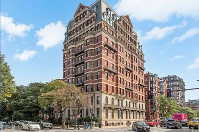 483 Beacon St #82 1
