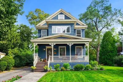 94 Sanders Ave