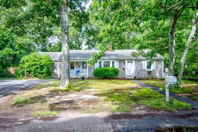 13 Pram Rd