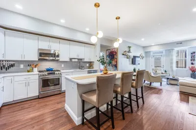 170 W Broadway #311