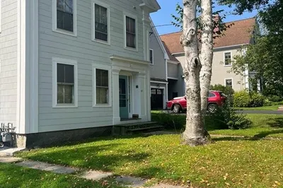 49 Church St #1