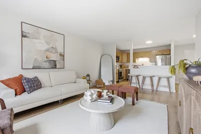 474 Broadway #25 1