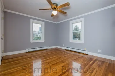 35 Barnes St #1
