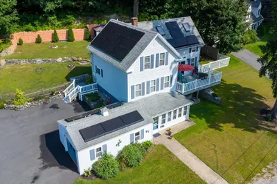 27 Harbor St