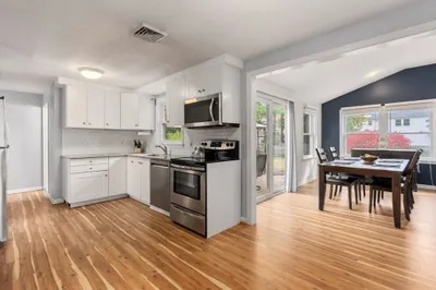 38 Fairbrook Rd 1