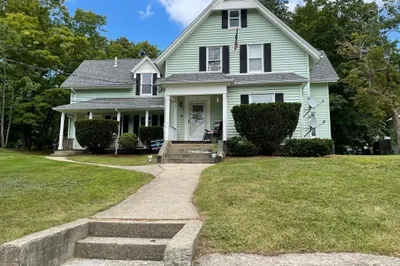 12 Grove St #1 1