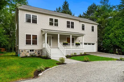 42 Winthrop Road 1