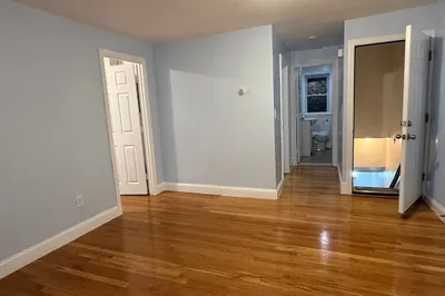 23 Myrtle St #2