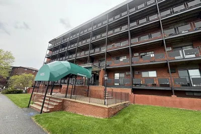 585 Revere Beach Pkwy #403 1