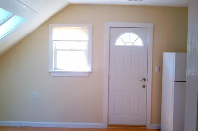 105 Brookside Ave #3