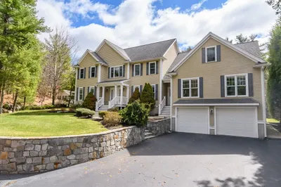 25 Blueberry Lane 1