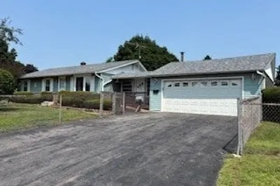 14 Squire Ln 1