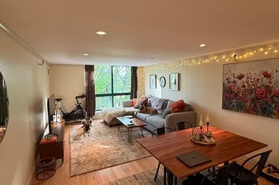 42 Eighth St #3318 1