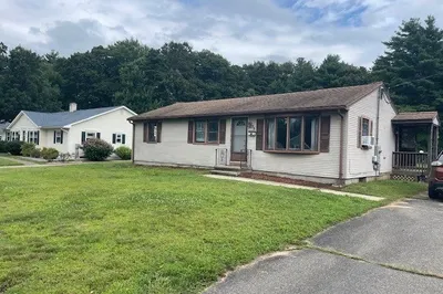 75 Fairview St 1