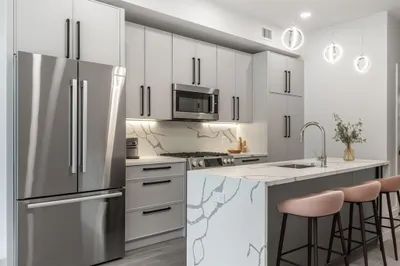 169 Newbury St #3