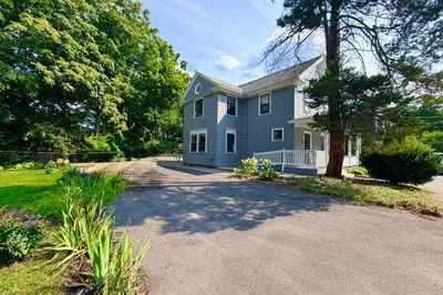 21 Maple Street 1