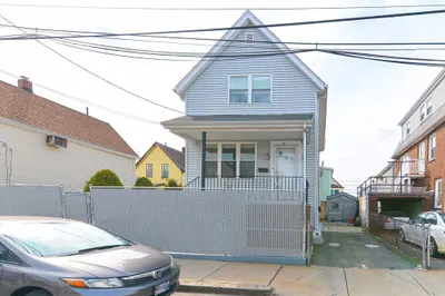 12 Montrose St 1