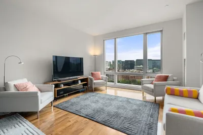 500 Atlantic Ave #16M 1