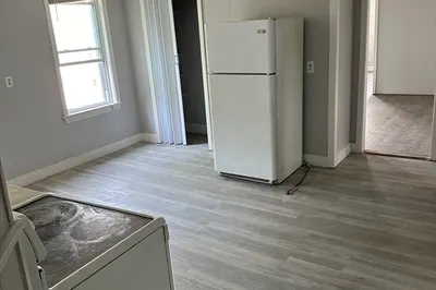 104 Norfolk St #2