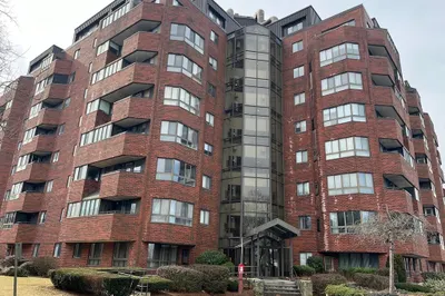 200 Burkhall St #210 1