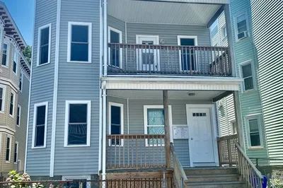 22 Taft St #1