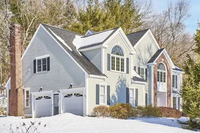 220 Hayden Road 1