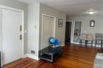 211 Chestnut Street #2 1