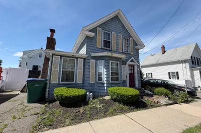 26 Glenwood St 1