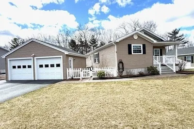 105 Opal Ln 1